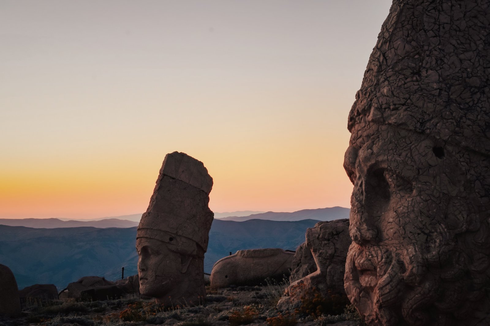 Mount Nemrut stone heads