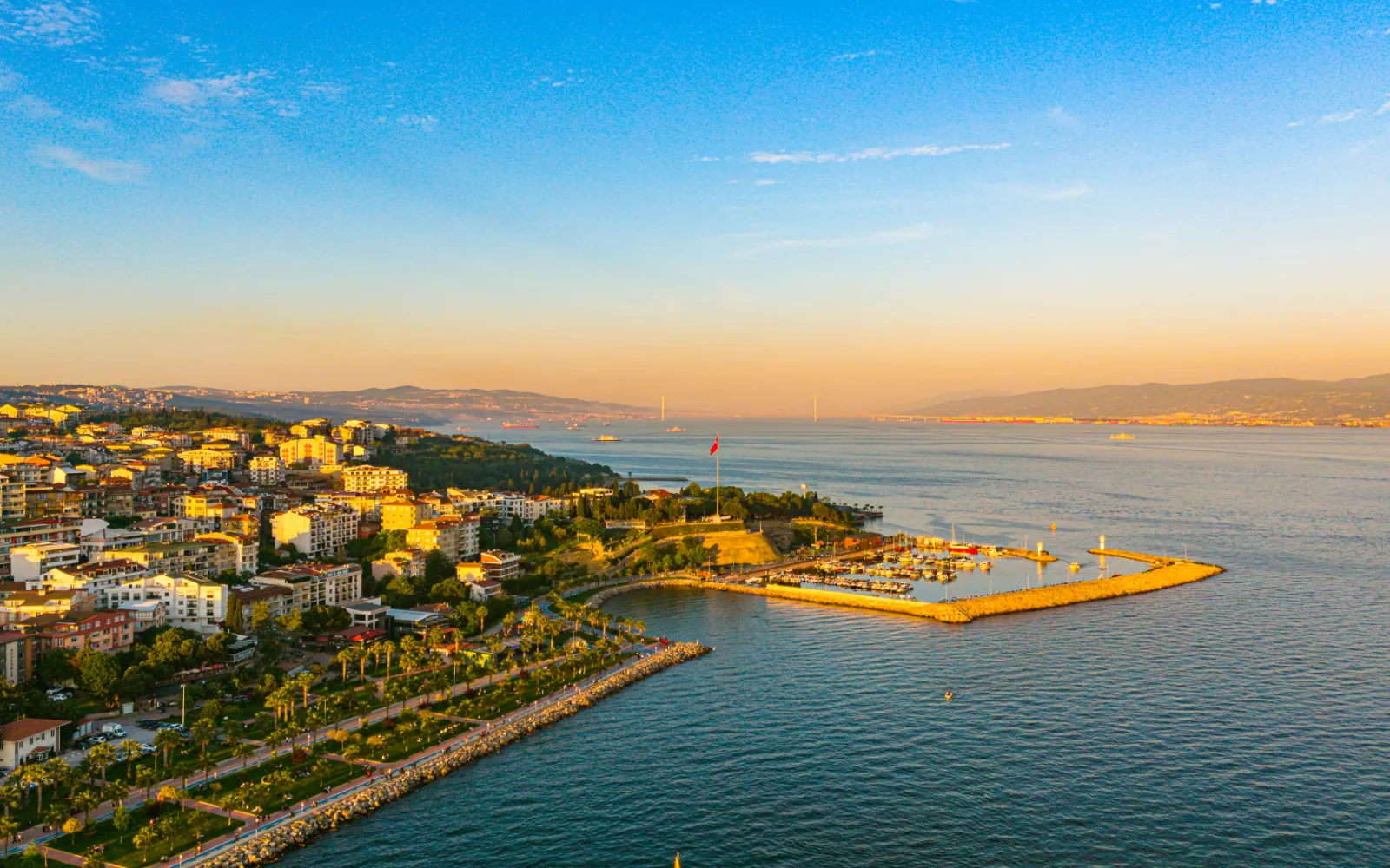 Kadikoy Street Food and Market Tour — a popular private tour in Istanbul by Allway Tour